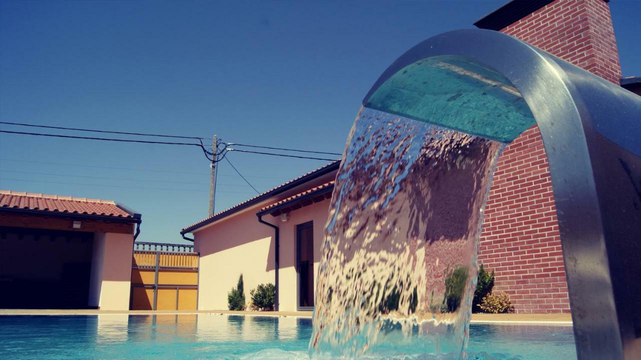 Casa Da Alzira Guest House Anadia Exterior photo
